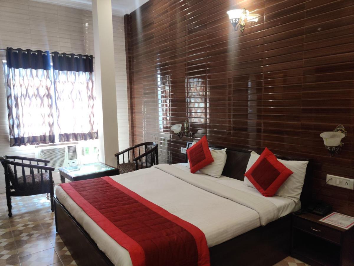 Hotel Holy City 암리차르 외부 사진